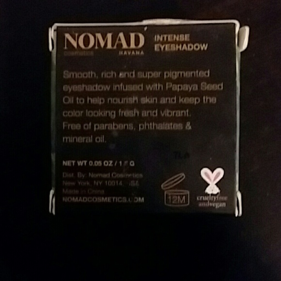 Eyeshadow - Picture 7 of 7